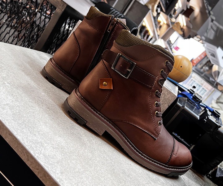 Bota atemporal Rick para hombre color coñac - 328