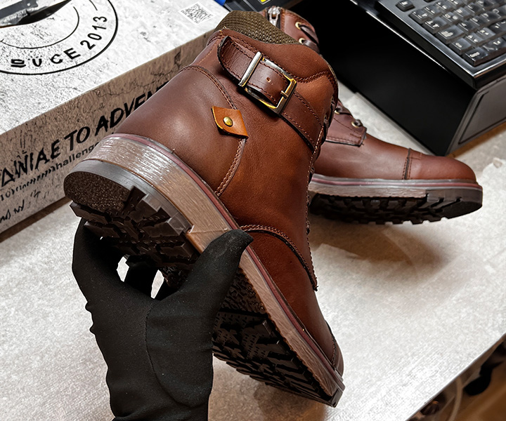 Bota atemporal Rick para hombre color coñac - 331