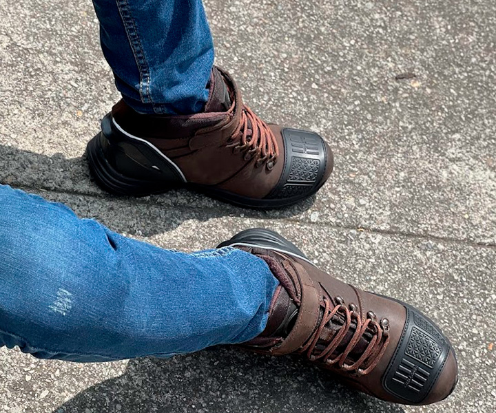 Bota motero munster para hombre color café ref. Ch382 - 270