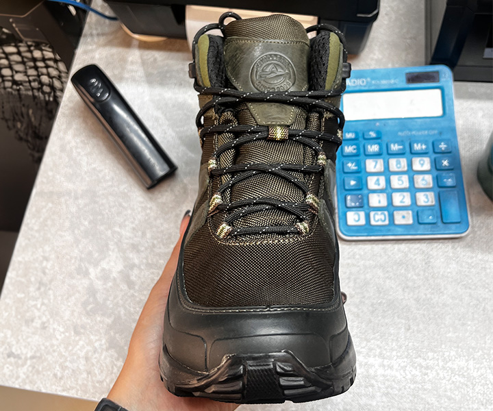 Bota outdoor Leonov Pro para hombre color verde ref. CH350 - 360